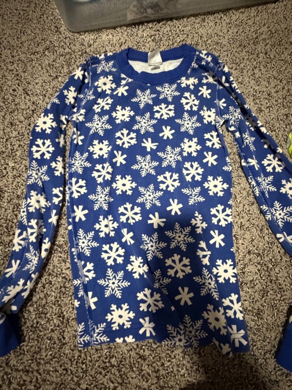 Hanna Andersson Snowflaw Pj top sz 12